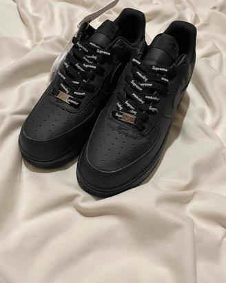 Nike Air force 1 x supreme 