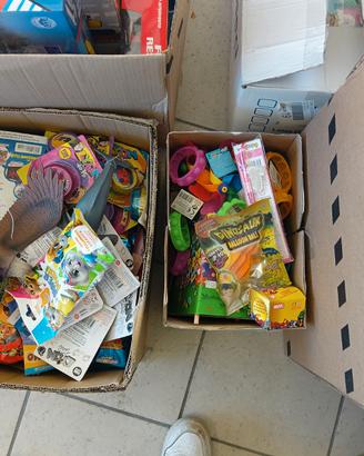 Svuota negozio - stock giocattoli nuovi NO POKEMON