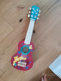 Chitarra giocattolo 