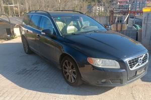 Volvo v 70 4x4