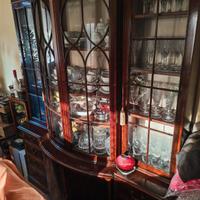 vetrina in legno di ciliegio 