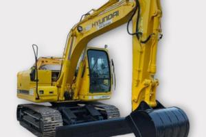 HYUNDAI ESCAVATORE 110 D-7 ROBEX NOLEGGIO E VEND