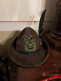 Cappello alpino storico