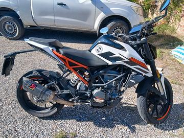 Duke 125