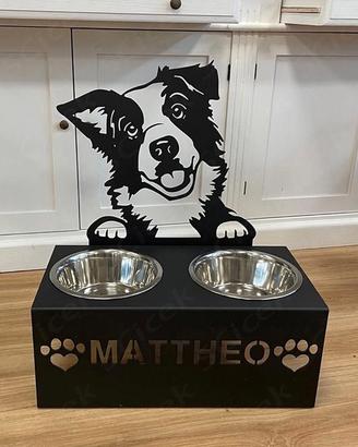 Porta ciotole per cani . Senza ciotole