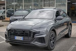 Audi Q8 45 TDI quattro tiptronic Sport