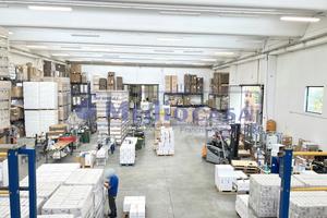 Capannone di 2.200 mq + uffici