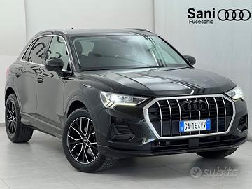 Q3 35 2.0 tdi Business Advanced s-tronic