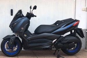 Smembro Yamaha X-max 2022