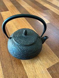 Teiera in ghisa