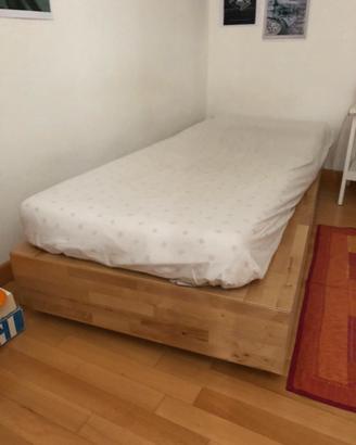 Struttura letto con 2 cassetti Ikea modello Mandal