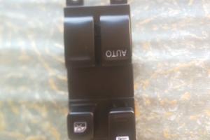 Alzacristalli Nissan