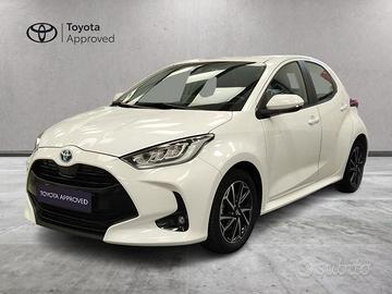 Toyota Yaris Hybrid Trend MY22