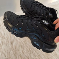 Nike Air Max Plus Triple Black EU 38