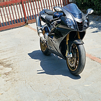 Praticamente nuova ,contattatemi tramite whatsap