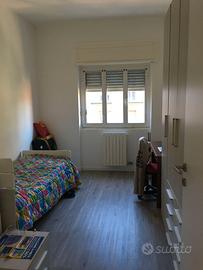 Stanza a San Bernardino con terrazzo