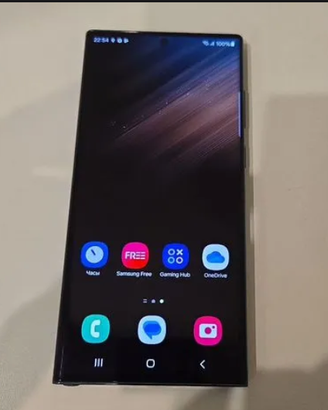 Samsung S22
