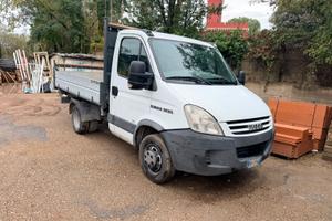 IVECO DAILY C35S12