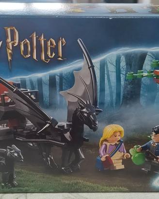 LEGO Harry Potter 76400 – Carrozza di Hogwarts e T