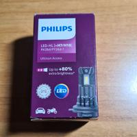 LAMPADINA LED H7 (PHILIPS) PER AUTO - NUOVA