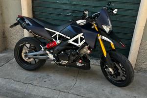 Aprilia Dorsoduro 750