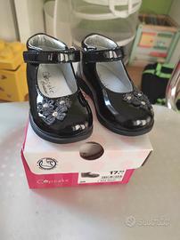 Scarpe bebè nero lucido n. 20