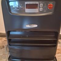 Stufa elettronica a combustibile liquido