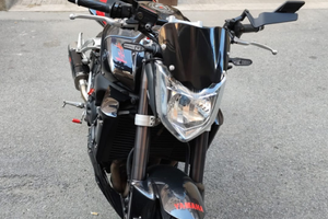 Yamaha FZ1