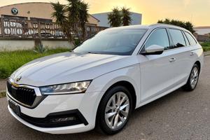 Skoda Octavia 2.0 TDI SCR 150 CV DSG Wagon Executi