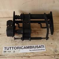 Supporto ruota Motore X9 125 180 250 piaggio