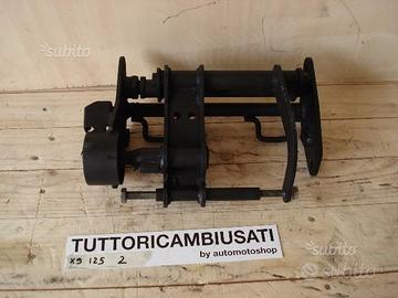 Supporto ruota Motore X9 125 180 250 piaggio