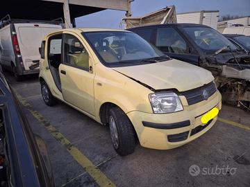 Fiat Panda 1.2 Benzina 2007 Demolita Per Ricambi