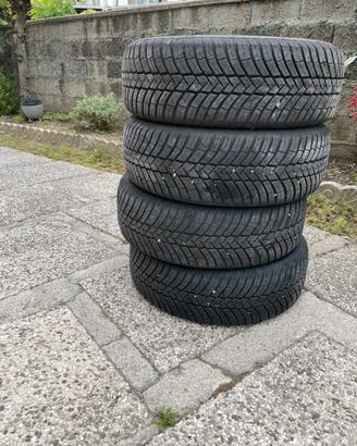 Gomme 4 stagioni 185/60/15