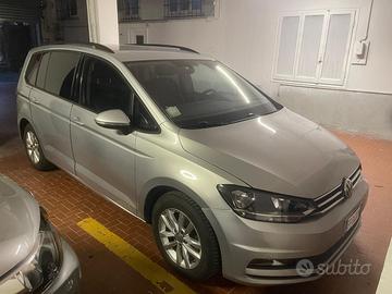 Volkswagen Touran 1.6 TDI 115 CV SCR DSG Executive