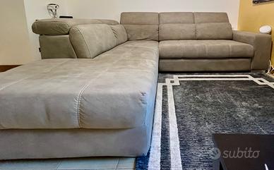 Divano letto angolare con pouf contenitore