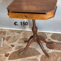 Tavolino neoclassico ottagonale 