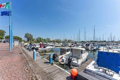 Box / Garage di 30 m² a Comacchio
