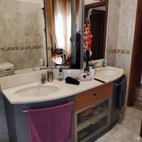 mobile da bagno con doppio lavandino 