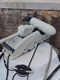 Motore elettrico di prua