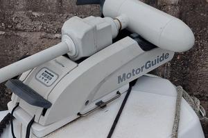 Motore elettrico di prua