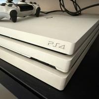 Play Station 4 pro