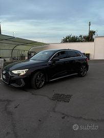 AUDI A3 SPB 30 TDI S tronic S line edition