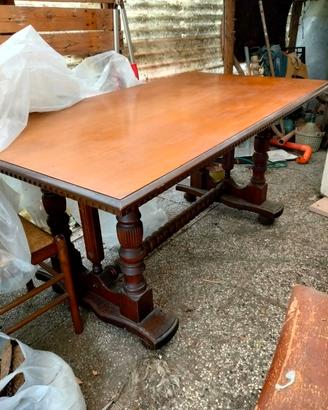 Tavolo da pranzo in legno massello, stile classico
