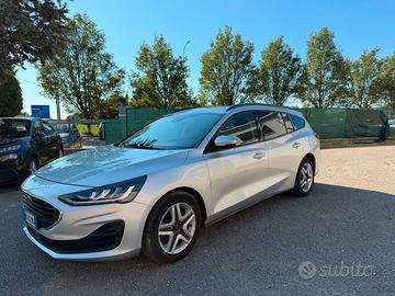 ford focus sw