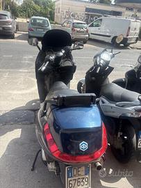 Piaggio XEvo 400