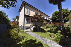Villa a schiera Paderno Dugnano