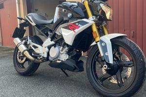 BMW G310 R