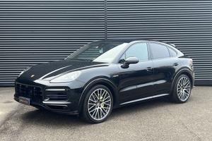Porsche Cayenne Coupè 3.0 V6 E-Hybrid Platinu...