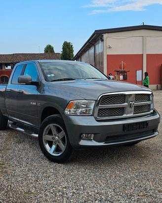 Dodge RAM Pick-up