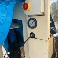 pressa torchio elettrica